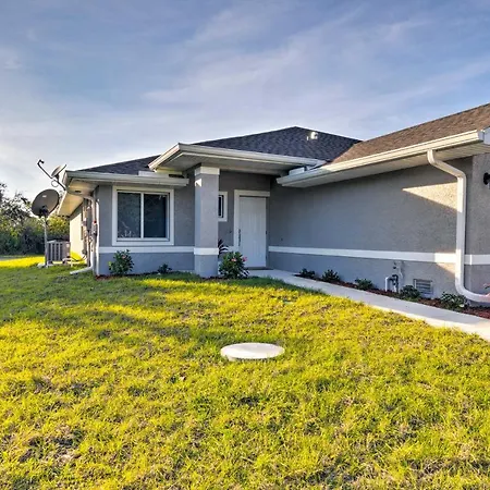 Newly Built Port Charlotte Retreat With Patio! Villa